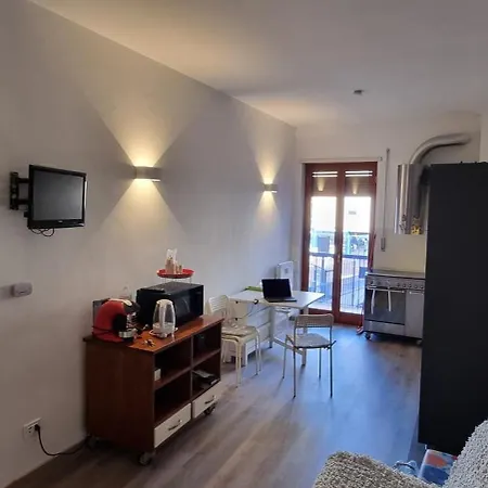 Per Uso Turistico Capone Alessia - A Due Passi Dal Centro * Viterbo