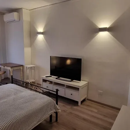 Apartman Per Uso Turistico Capone Alessia - A Due Passi Dal Centro *