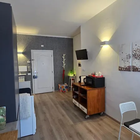 A Due Passi Dal Centro Апартаменты